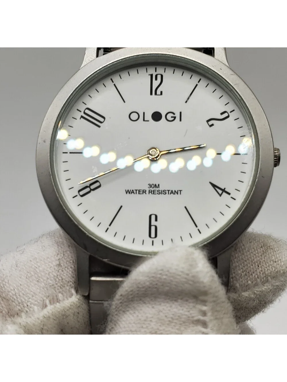 Ologi Quartz Watch 34mm Silver Tone White Dial New Battery